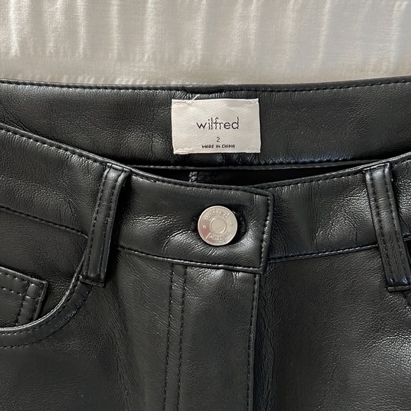 Aritzia black melina pants - Picture 2 of 3